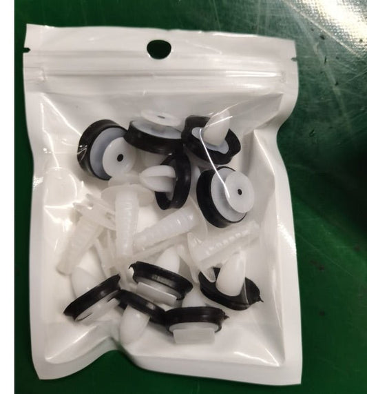 Fiat Ducato Clip Set Türpaneel und Seitenleiste – 3×5 Stück